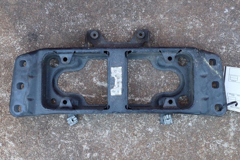 2017-2022 PORSCHE PANAMERA 4.0L TRANSMISISON CROSSMEMBER MOUNT BRACKET OEM