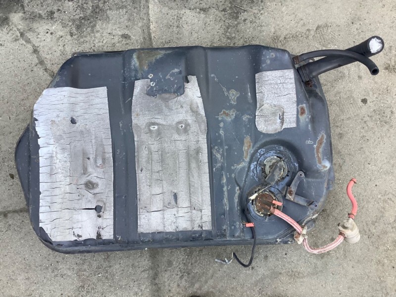 86, 87 Civic 4 Door Tank Assembly Fuel Gas Gasoline Reservoir Complete Used OEM