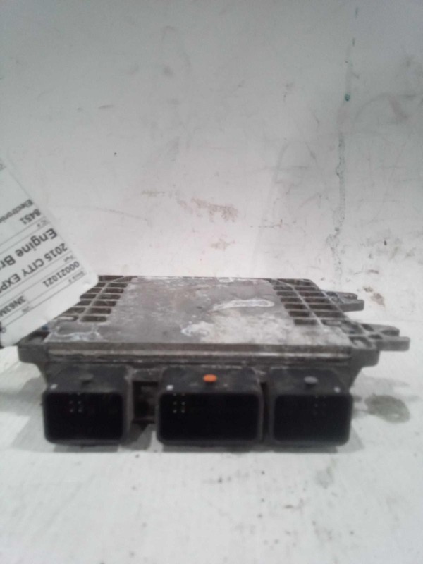 2015 Chevrolet City Express ECM Engine Control Module 2.0L OEM 76000 Miles