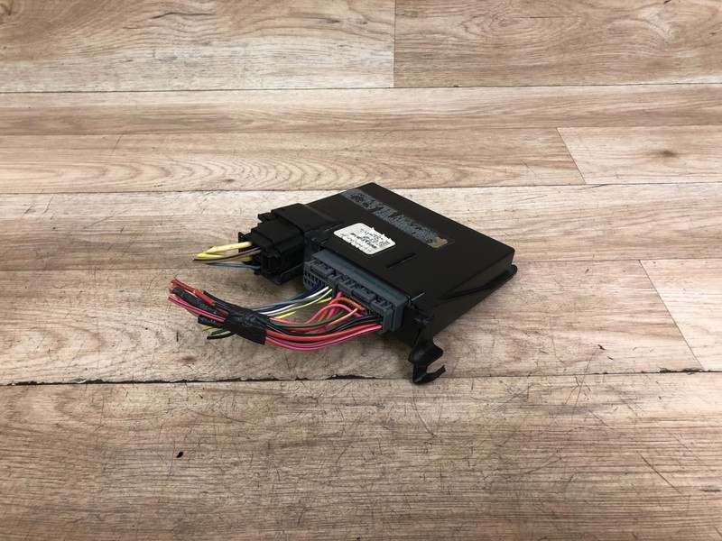 LINCOLN TOWN CAR OEM FRONT DRIVER SIDE KEYLESS ENTRY DOOR CONTROL MODULE 98-02