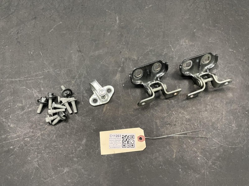 13PC Rear Left Door Hinges & Striker & Bolts 2019 Chevrolet Sonic 2012 - 2020
