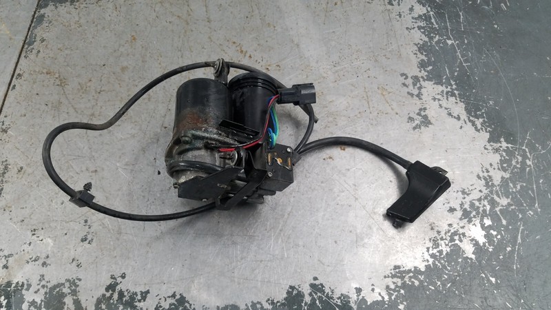 2010 Grand Marquis / Crown Vic Victoria Air Ride Compressor #2643 S7