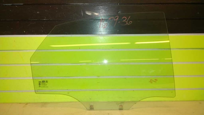 06 SUZUKI FORENZA SDN PASSENGER RIGHT REAR WINDOW DOOR GLASS OEM 1679-36