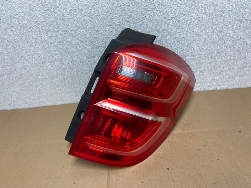2016 to 2017 Chevrolet Equinox Right Passenger RH Side Tail Light OEM AB8056 LK