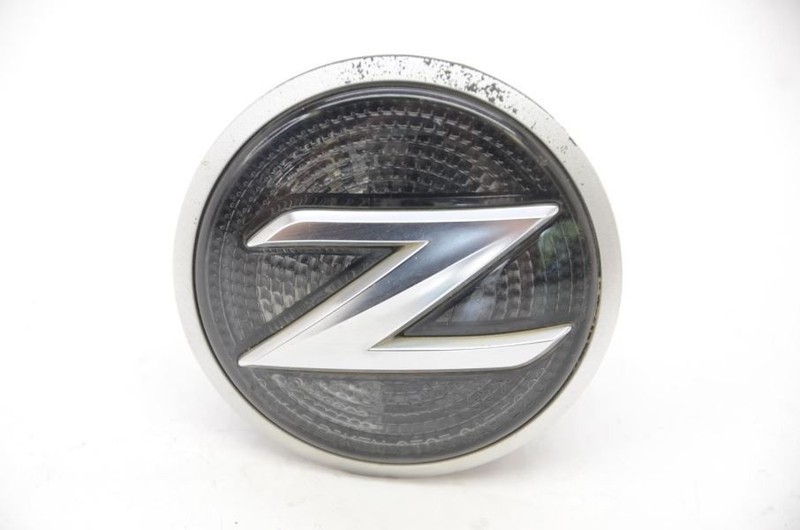 2009-2020 Nissan 370Z Roadster Driver Left Side Fender Light Z Emblem