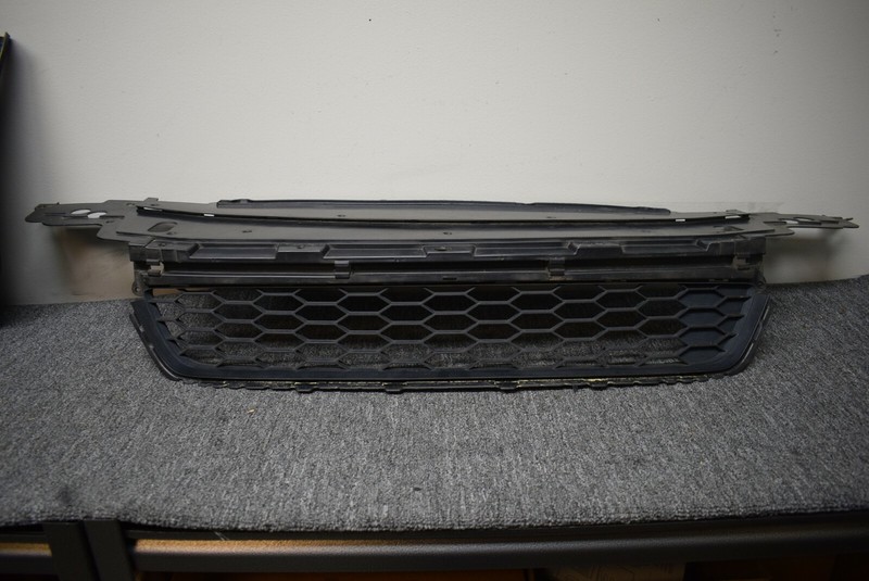 2013-2015 HONDA ACCORD FRONT LOWER GRILLE FACTORY OEM