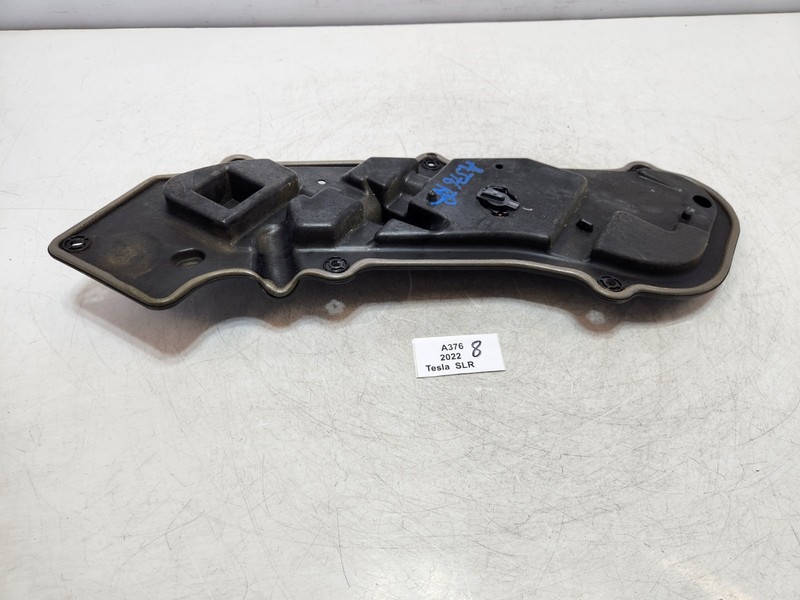 ✅ 2021-2025 OEM Tesla Model S Rear Right Passenger Door Closeout Panel