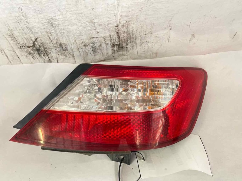 Tail Light Assembly HONDA CIVIC Right 06 07 08