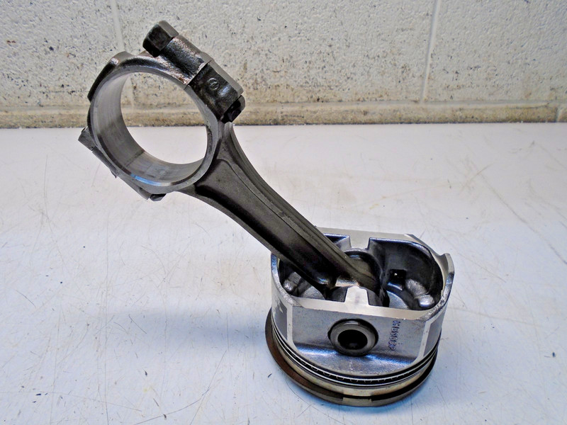 M2 Mercruiser 3.00.020 Oversized Piston /Connecting Rod H896CP 810853 3817