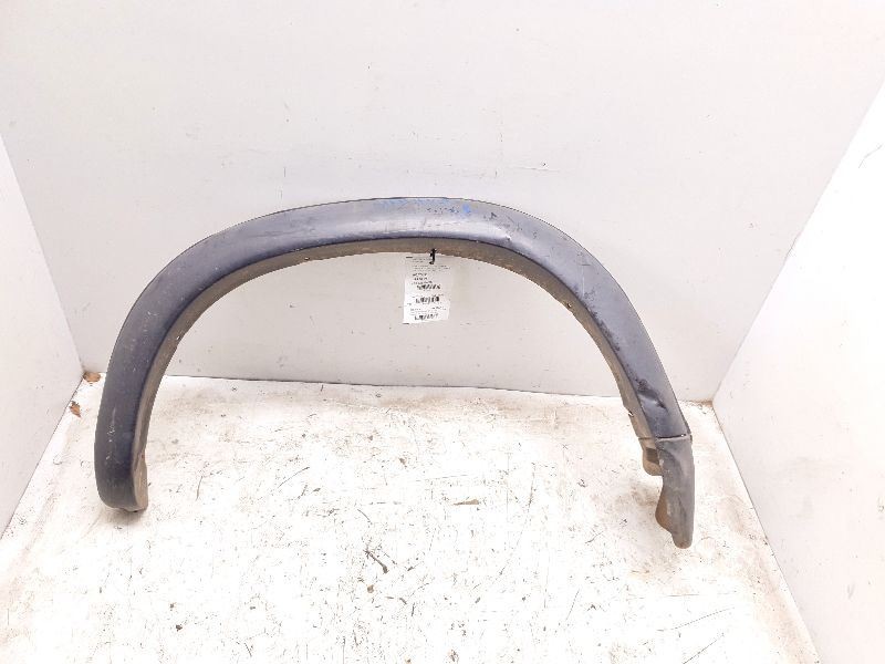 2001 TOYOTA TUNDRA SR5 EXT CAB SHORT BED DRIVER REAR BED SIDE MOULDING ASSEMBLY