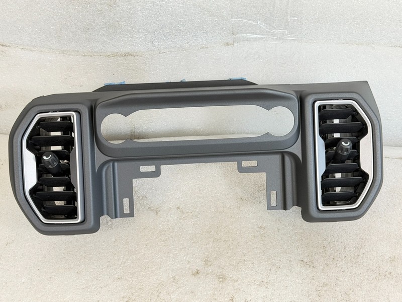2021 - 2024 FORD BRONCO SPORT DASH CENTER DISPLAY BEZEL MOLDING & AIR VENTS OEM