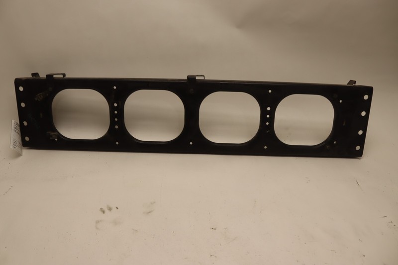 2019-2023 VOLVO VNL 760 860 D13 FRONT FRAME CROS MEMBER K-FRAME SUPPORT OEM
