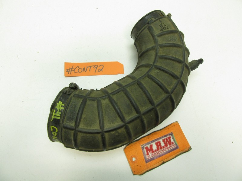 AIR CLEANER AIR INTAKE HOSE DUCT AIRBOX RUBBER CLAMP TUBE LINCOLN CONTINENTAL