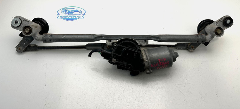 2011-2015 Kia Sorento Windshield Wiper Motor OEM 98110-1U000