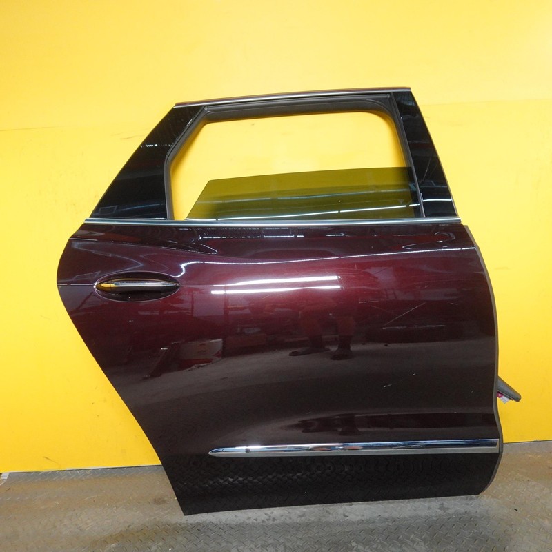 2018-2024 BUICK ENCLAVE REAR RIGHT PASSENGER SIDE DOOR ASSEMBLY OEM 84697858