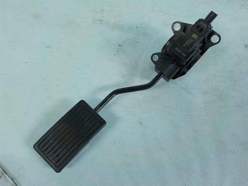 09 10 11 12 13 14 15 Honda Pilot Gas + Brake break Pedal assembly 17800-SZA-A03