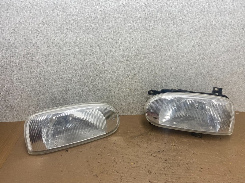 1993-1998 Volkswagen Golf MK3 Left Driver LH Headlight Halogen Oem R1046 DG1