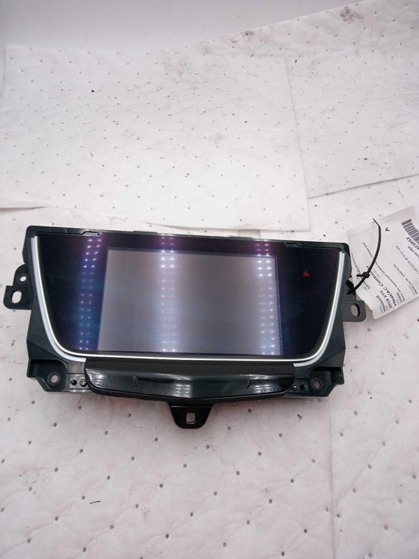 2018 Cadillac XT5 A/C Selector Switch OEM Black 84295779 Used 97K Miles
