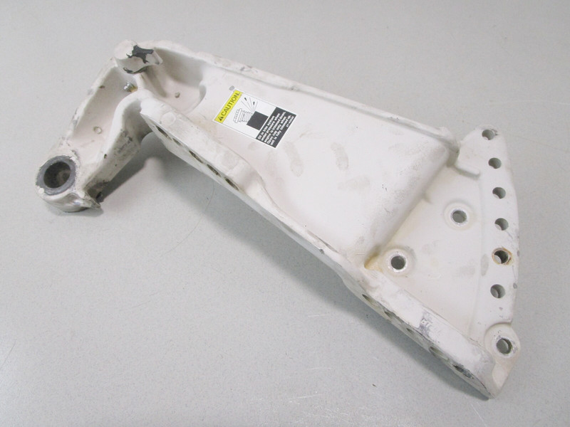 3400-8716A3 Mercury Mariner Outboard Port Left Transom Bracket 135 150 Hp