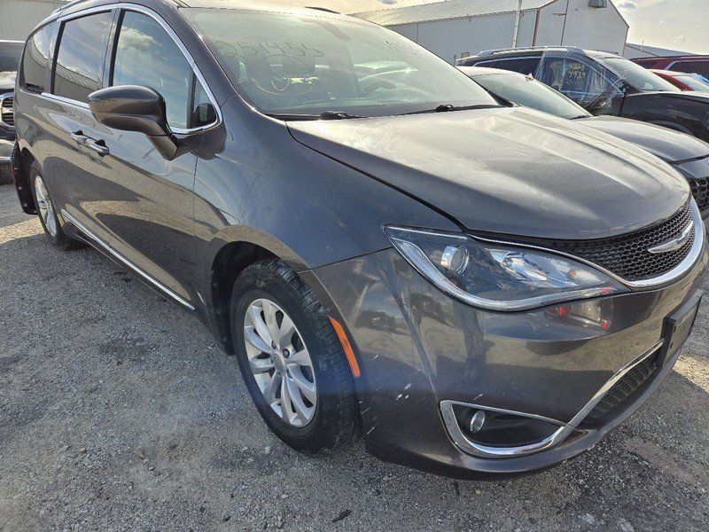 Passenger Right Fender Fits 20-23 VOYAGER 3592926