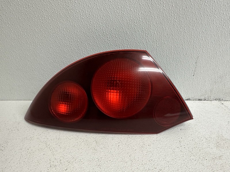 2002 Mitsubishi Eclipse Left Driver Tail Light Lamp Taillight Taillamp Oem
