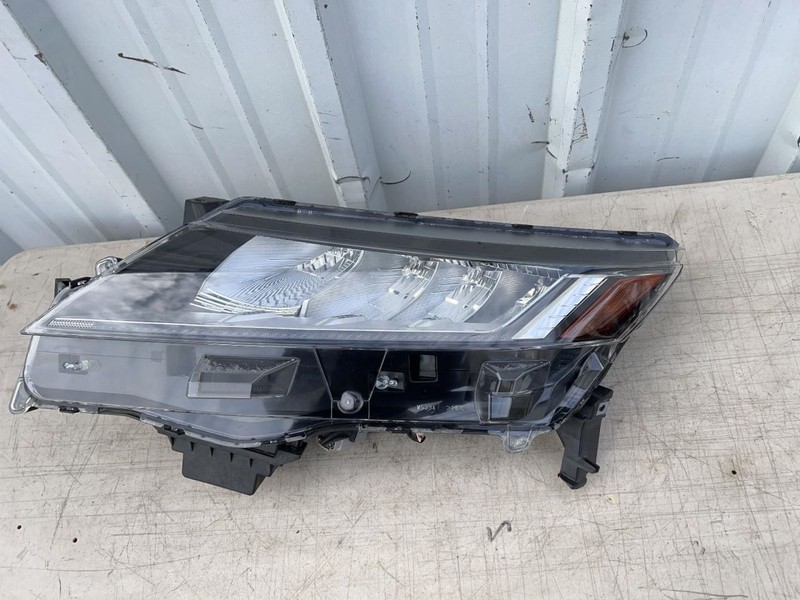 20-24 MITSUBISHI OUTLANDER SPORT LEFT HEADLIGHT W/MODULES TAB CRACKED SE 41290