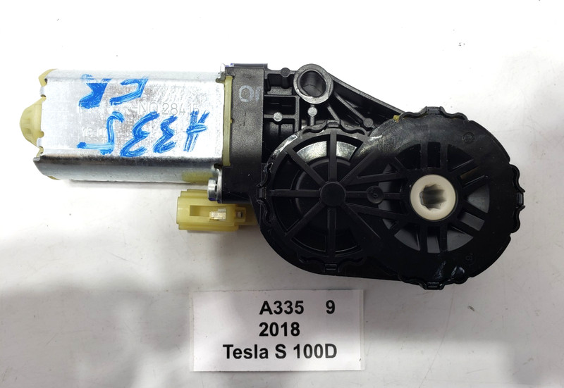 ✅ 2016-2020 OEM Tesla Model S X Front Right Passenger Side Seat Recline Motor