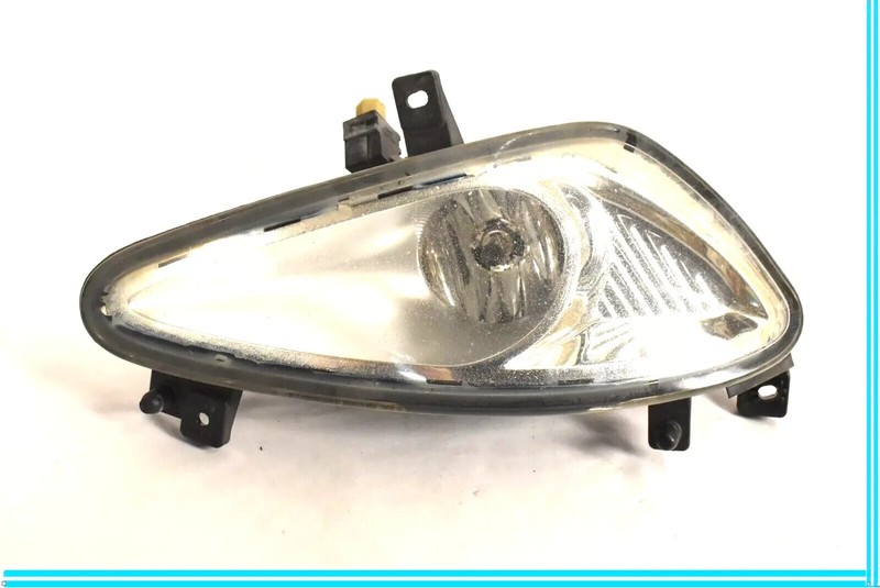 07-09 Mercedes W221 S550 S450 Front Right Side Fog Light Lamp 2218200256 OEM