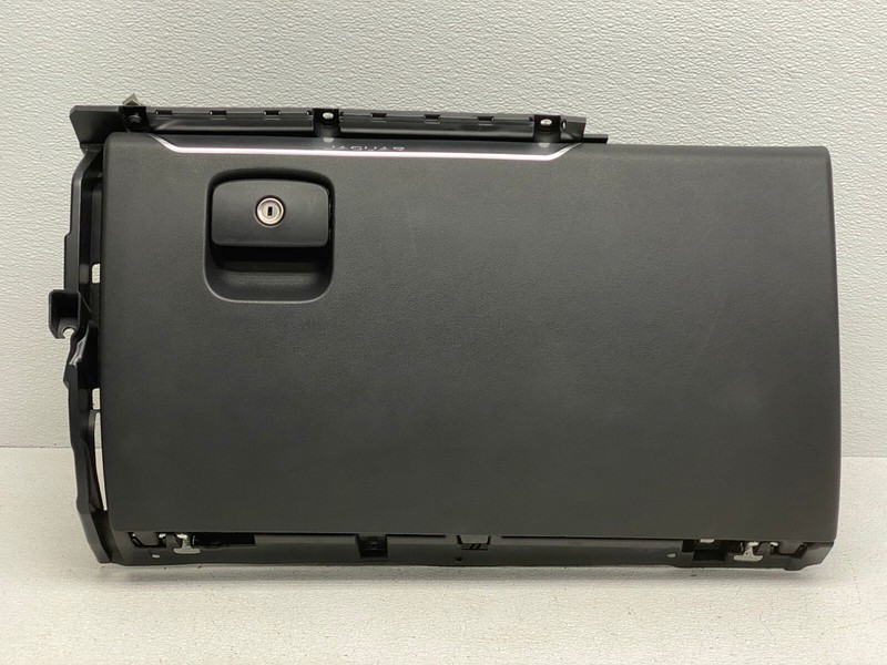 2017-2020 JAGUAR F-PACE GLOVEBOX STORAGE COMPARTMENT OEM LOT668