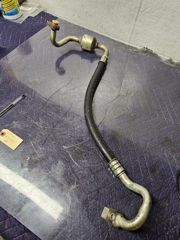 For 2012-2014 Ford Focus A/C Suction Line Hose Assembly UAC 2013