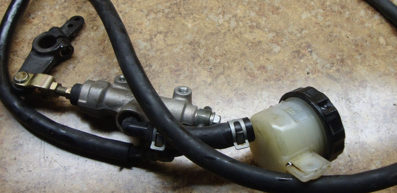 2001 Kawasaki Vulcan VN1500 VN 1500 Rear Brake Lever Pedal Master Cylinder Res