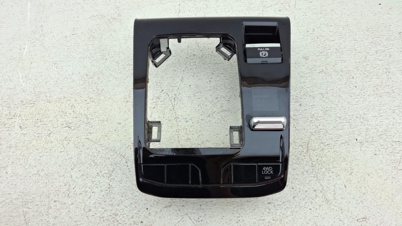 2024 JEEP COMPASS SPORT FRONT CENTER FLOOR CONSOLE FINISH PANEL BLACK OEM