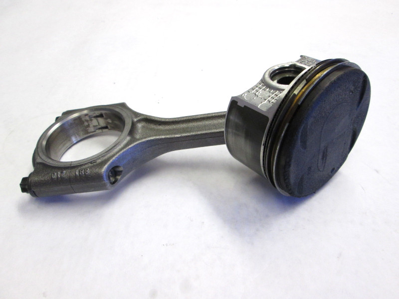 700-898472T01 Mercury 75-115 Hp 4 Stroke EFI Outboard Piston & Connecting Rod