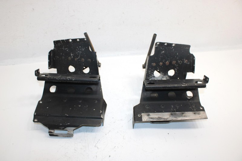 85 Polaris Trail 400 L/c Oem Footrest Set 1011432 1011433 SP67