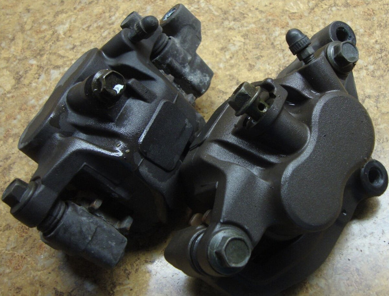 2006 Yamaha FZ6 FZ 6 FZ6-C F Z 6 600 Front Disk Brake Caliper Mount Left Right