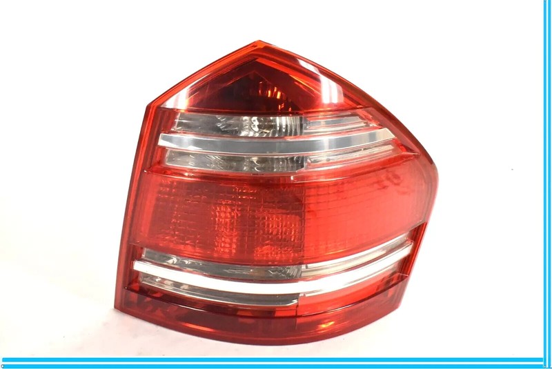 07-09 Mercedes X164 GL320 GL450 Right Passenger Side Tail Light Lamp OEM