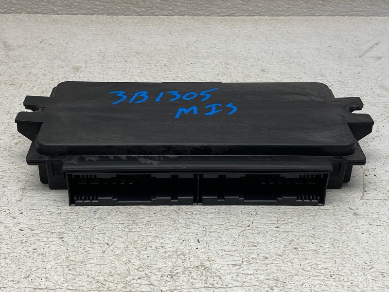 2010-2013 MINI COOPER S FOOTWELL BODY CONTROL MODULE OEM LOT749