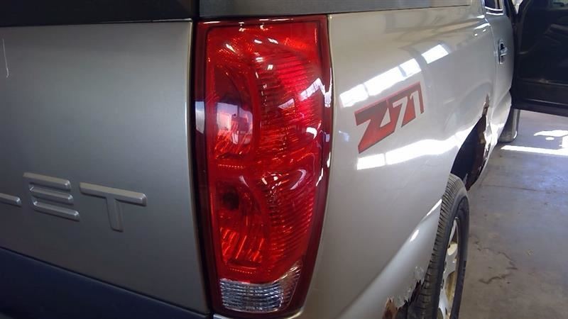 Passenger Right Tail Light Fits 02-06 AVALANCHE 1500 3362210