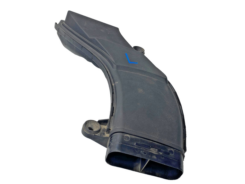 17-20 MERCEDES E400 E450 W213 LEFT AIR CLEANER INLET DUCT OEM #A0.60