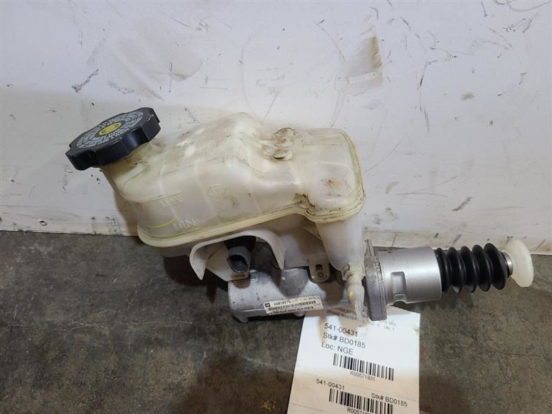 Brake Master Cylinder Without Adaptive Cruise Fits 10-16 SRX 571931