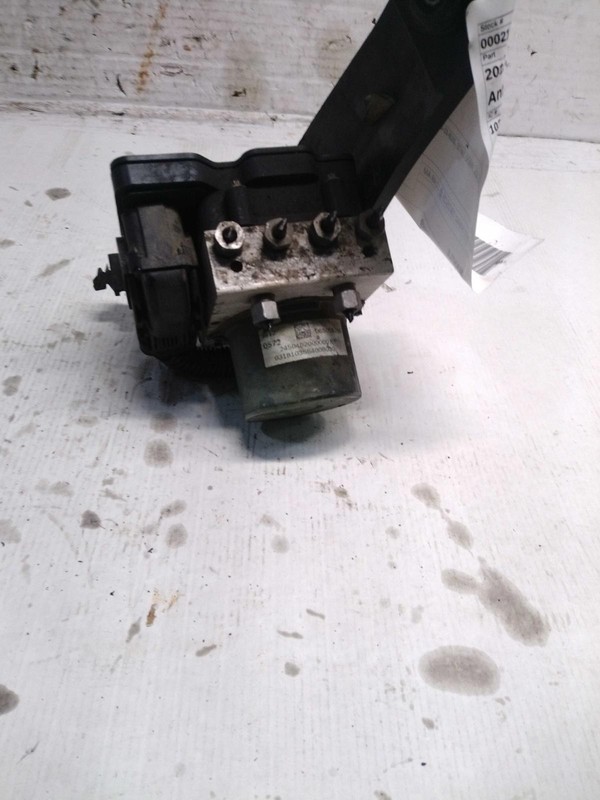 2018 Chevrolet Cruze ABS Hydraulic Assembly OEM 39104416 97000 Miles