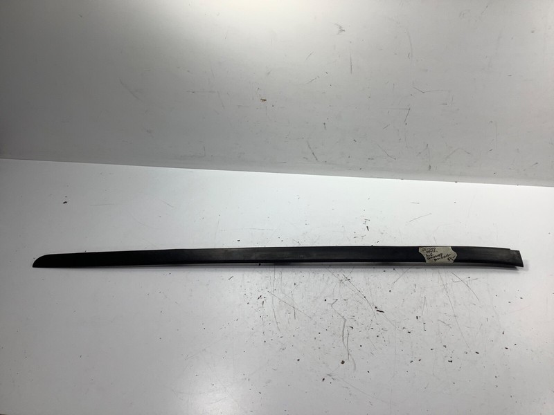 05-010 Honda Odyssey Left Front Windshield Side Garnish Assy 73162-SHJ-A02 OEM
