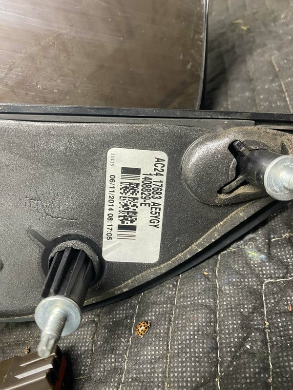 2014 Ford E250 Left Front Mirror