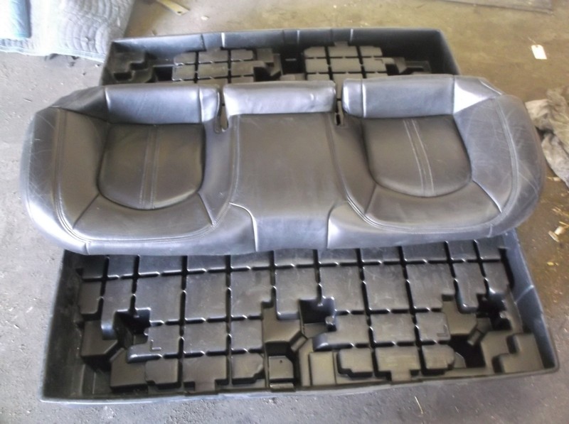 2008 Cadillac CTS Back Seat, Bottom Black