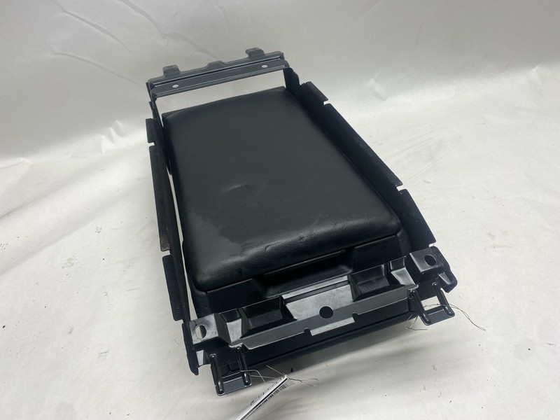 2007-2013 MERCEDES S-CLASS S600 W221 REAR CENTER CONSOLE ARMREST COVER OEM