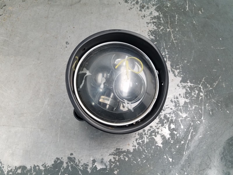 2005 Jeep Wrangler TJ Rubicon 4x4 Right Pass Head Light Bucket Bezel #9706 K1