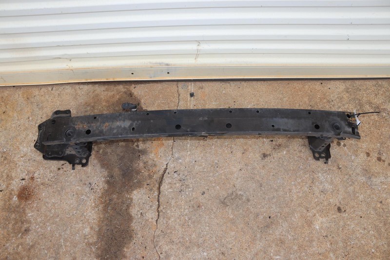 2015-2018 TOYOTA RAV4 FWD FRONT BUMPER REINFORCEMENT IMPACT BAR SUPPORT OEM