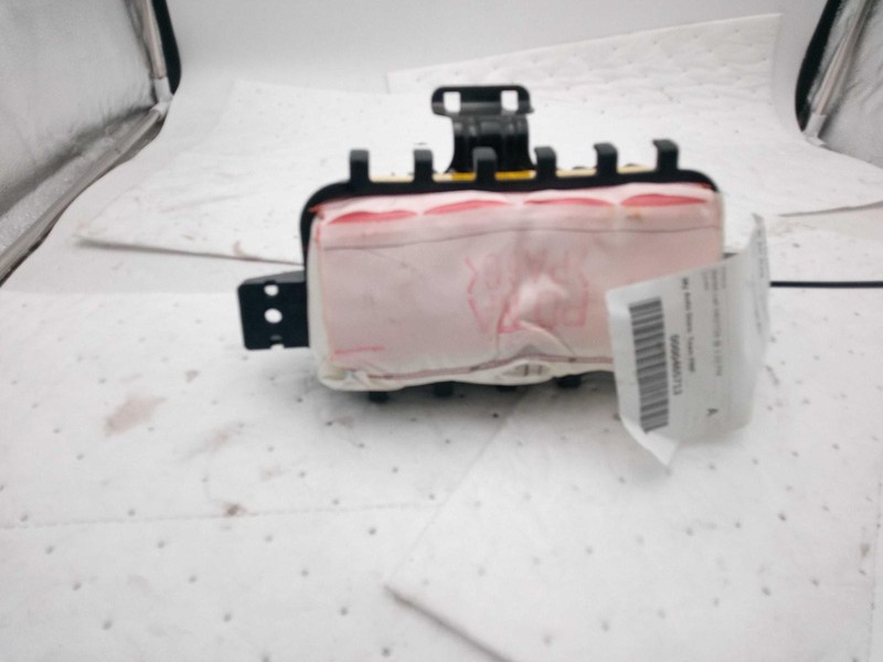 Used Right Instrument Panel Air Bag fits: 2018 Hyundai Elantra Hatchback GT pass