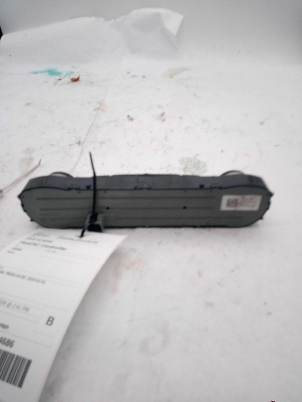 2019 GMC Acadia A/C Selector Switch Blue OEM 84039085 157K Miles FWD