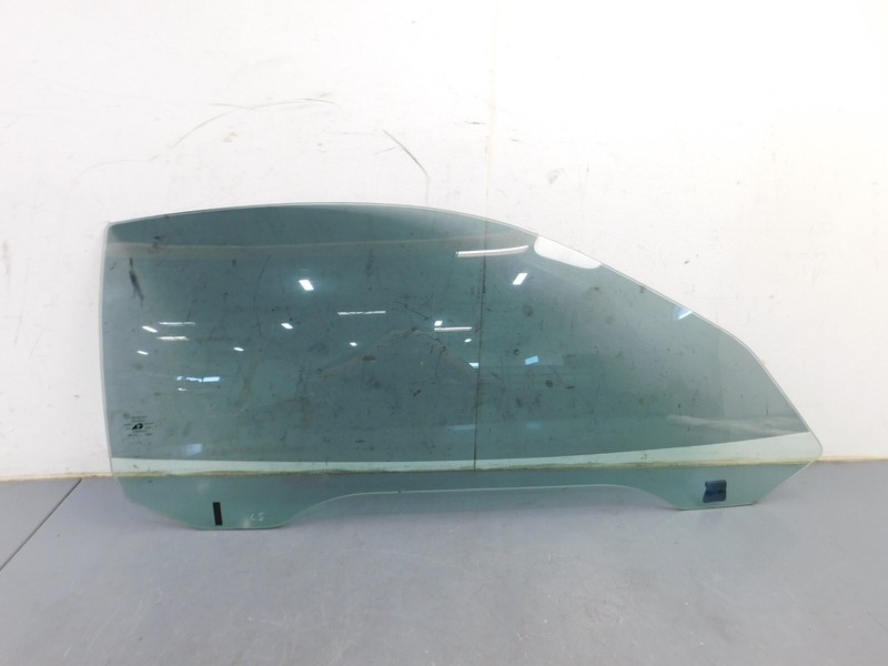 2004 01 02 03 04 Chevy Corvette C5 Z06 Right Passenger Door Glass #8568 G2